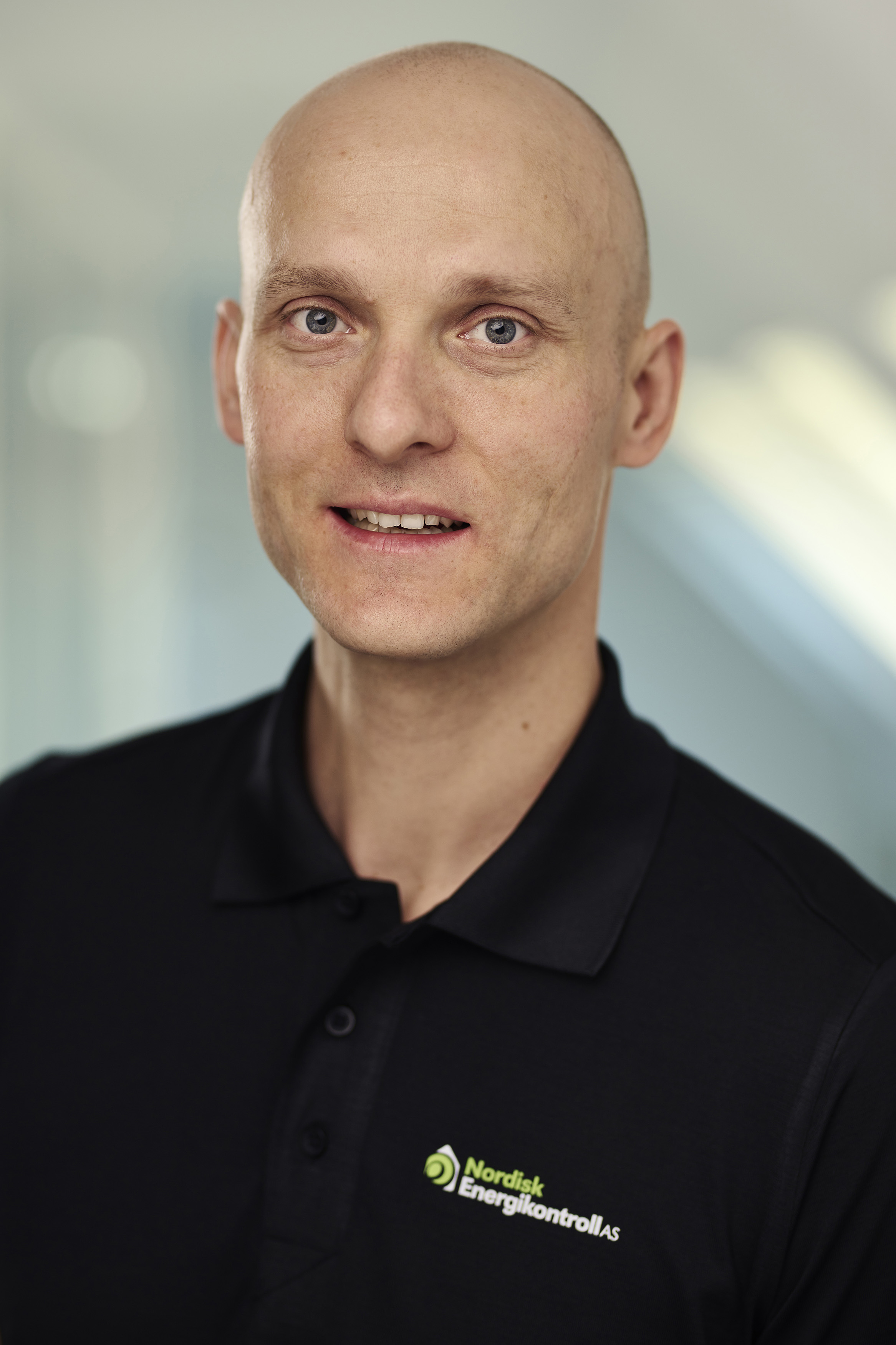 NOEN_lowres%20JPEG%20beskj%C3%A6rt_BAW_01