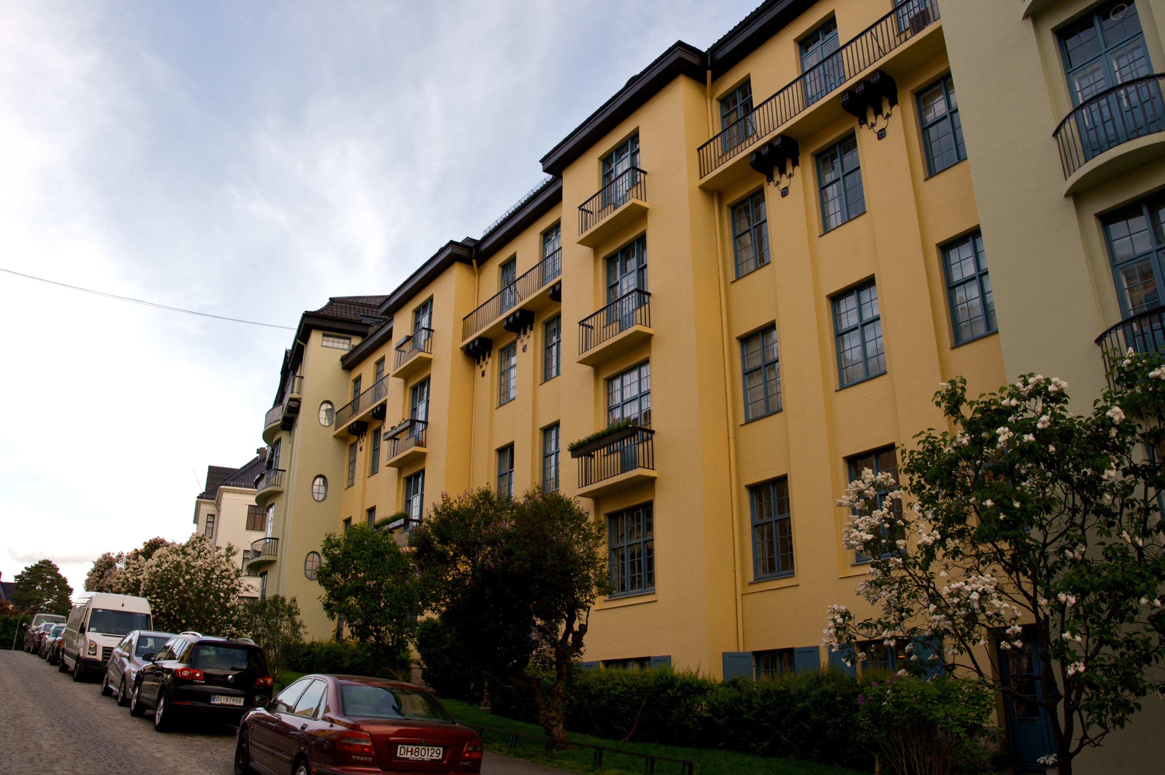 Heftyeterrassen_1339_-_2009-06-08_at_20-55-45